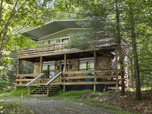 373 Mountainside Rd, Davis, WV, 26260-8371 | Card Image