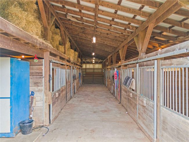 603 Highland Ridge Road Horse Stalls | Image 42