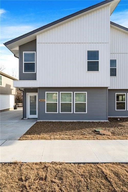 3035 W Sandra Street, Fayetteville, AR, 72704 | Card Image