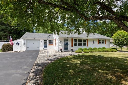 11 Blake Ave, West Boylston, MA, 01583-1001 | Card Image