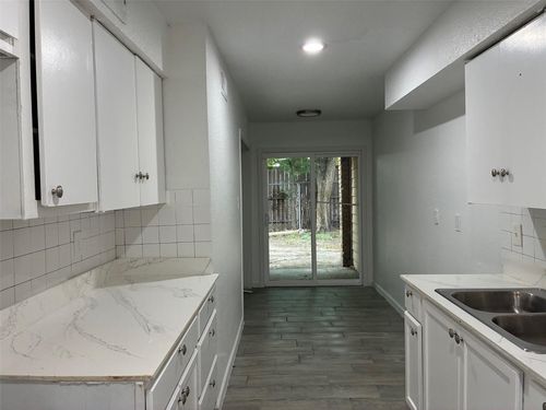 apt-703-6200 W Tidwell Rd, Houston, TX, 77092-2370 | Card Image