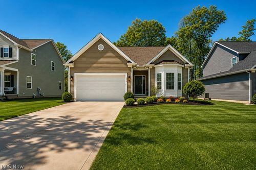 8418 Bedaos Drive, Willoughby, OH, 44094 | Card Image