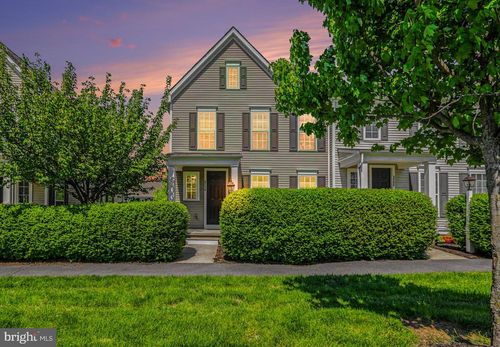 3256 Lark Way, MECHANICSBURG, PA, 17055-5227 | Card Image