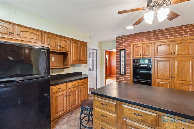 325 Park St, House other with 4 bedrooms, 5 bathrooms and 2 parking in Bryan OH | Image 14