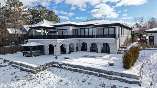 {{alt}} | Card Image