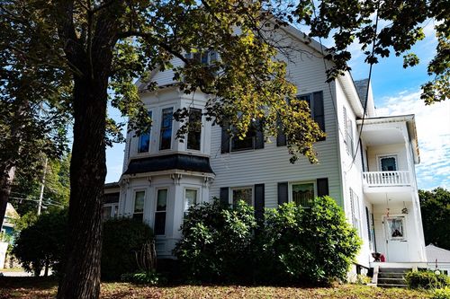 73 Cherry St, Gardner, MA, 01440-2360 | Card Image