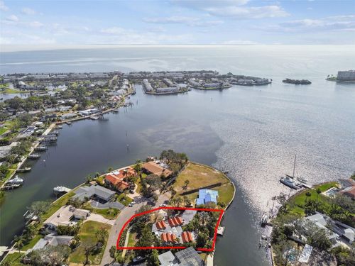 4811 Paradise Way S, ST PETERSBURG, FL, 33705-4708 | Card Image