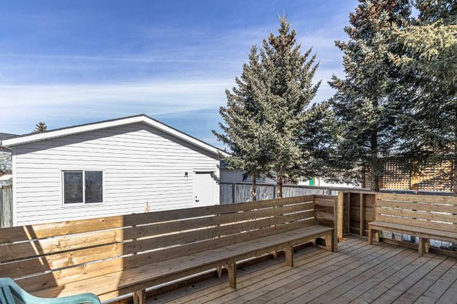 42 Coverdale Way Ne, Home with 4 bedrooms, 3 bathrooms and 4 parking in Calgary AB | Image 24