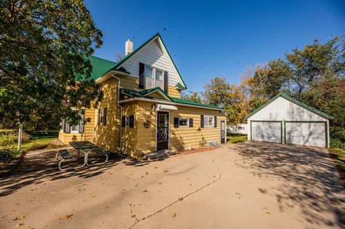 582 1st St N, Nome, ND, 58062-4014 | Card Image