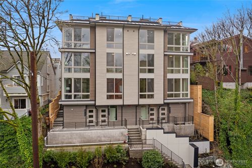 3817 B Fremont Ave N, Seattle, WA, 98103 | Card Image