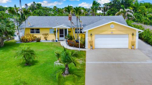 622 Pine Tree Ln, Palm City, FL, 34990-1424 | Card Image