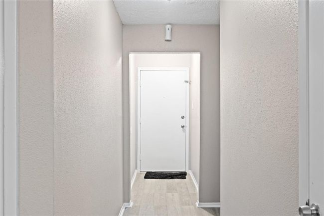 Front Door From the Inside | Image 9