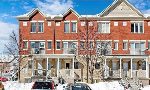 30-5050 Intrepid Dr, Mississauga, ON, L5M0E5 | Card Image