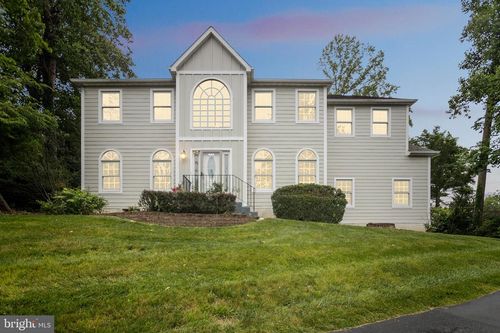 202 Turner Rd, WALLINGFORD, PA, 19086-6037 | Card Image