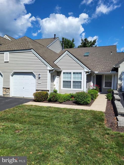 179 Hawthorne Ct, WYOMISSING, PA, 19610-1045 | Card Image