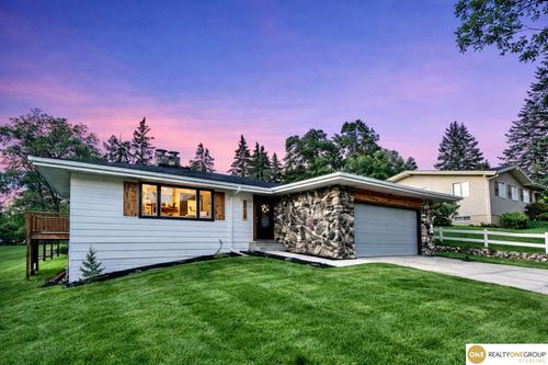 4732 Manchester Dr, Omaha, NE, 68152-1315 | Card Image