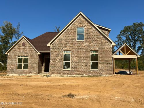 290 Poplar Ln, Holly Springs, MS, 38635-1002 | Card Image