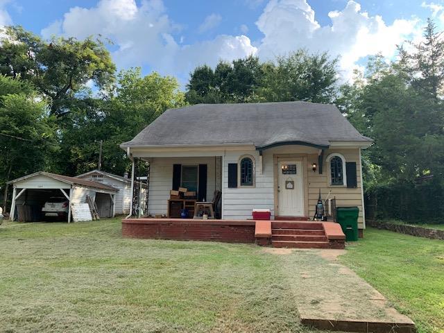 John St, Palestine, TX 75801