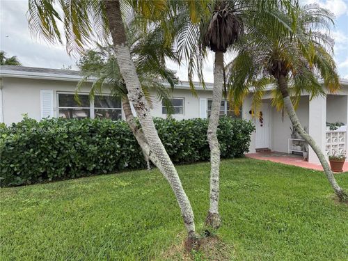 6690 Nw 12th St, Margate, FL, 33063-3460 | Card Image