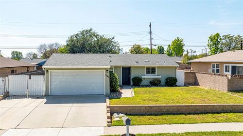 2343 Lupin St, Simi Valley, CA, 93065-2640 | Card Image