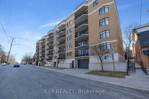 209-260 Besserer St, Ottawa, ON, K1N1J3 | Card Image