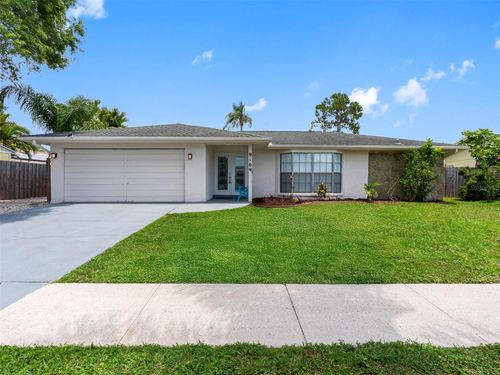 9109 134th Way, SEMINOLE, FL, 33776-2317 | Card Image