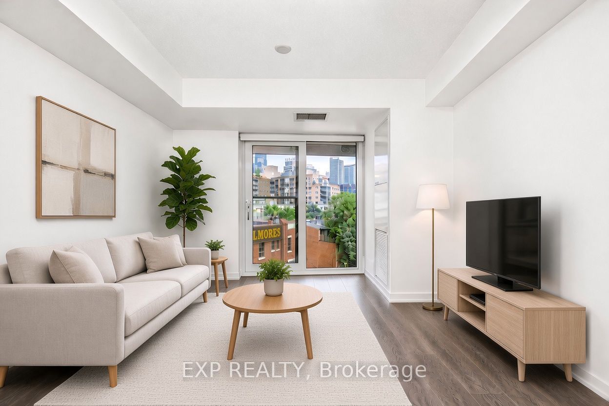 Residential in Toronto C08