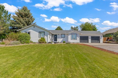 1315 Ne Mountain Ash Road, Prineville, OR, 97754 | Card Image