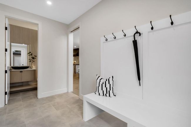 2118 Victoria Cres Nw, House other with 4 bedrooms, 4 bathrooms and 2 parking in Calgary AB | Image 16