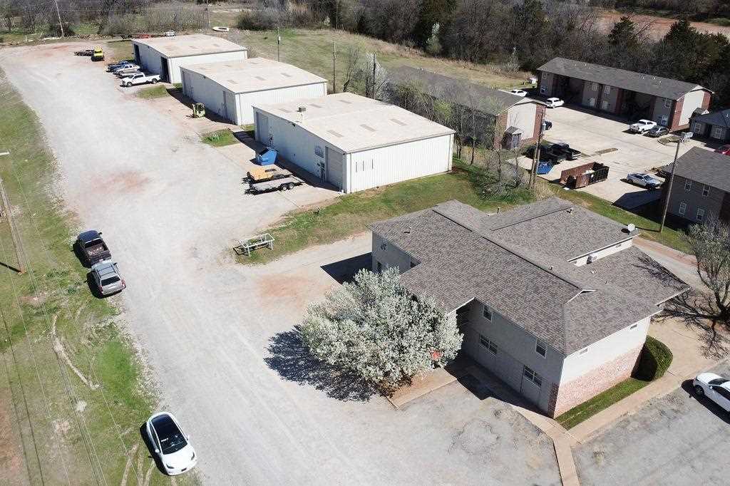 1002 Virginia Ave, Stillwater, OK 74075-7942