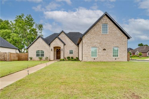 1100 Brandon Way, Bentonville, AR, 72713-3206 | Card Image