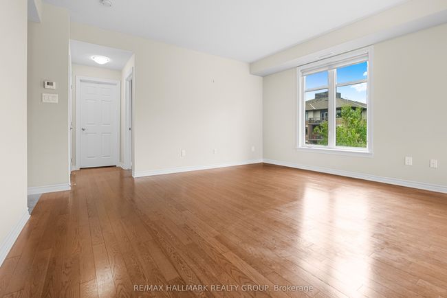 202 - 170 Guelph Pvt, Condo with 2 bedrooms, 2 bathrooms and 1 parking in Kanata ON | Image 6