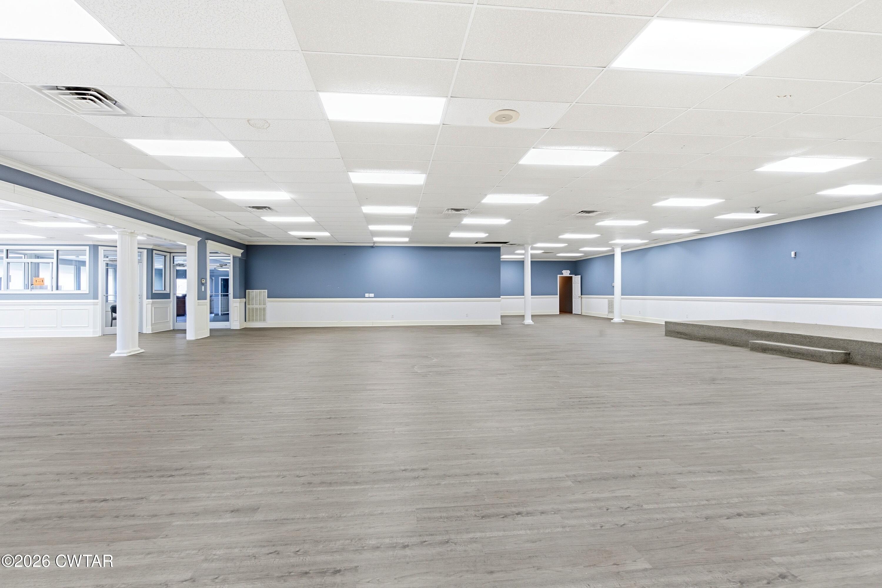 Commercial Sale in Bolivar 3