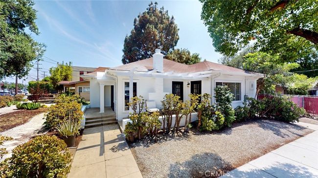 241 N Verdugo, Home with 32 bedrooms, 32 bathrooms and 3 parking in Glendale CA | Image 28