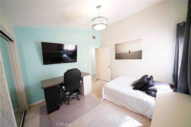 27768 Crookshank Dr, House other with 3 bedrooms, 2 bathrooms and 2 parking in Santa Clarita CA | Image 20