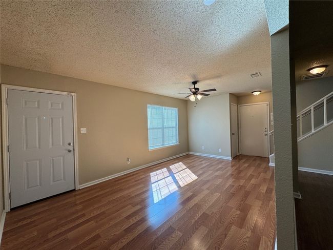 APT-102 - 4904 W Wind Trl, Home with 2 bedrooms, 2 bathrooms and 2 parking in Austin TX | Image 4