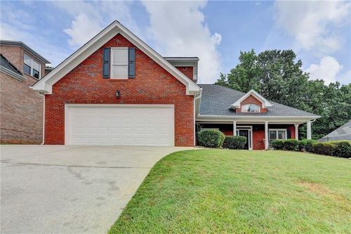 1195 Home Place Dr, Lawrenceville, GA, 30043-8652 | Card Image