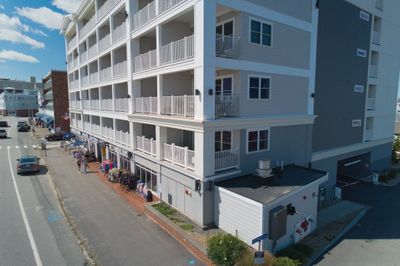 208 - 315 Ocean Boulevard, Condo with 1 bedrooms, 1 bathrooms and null parking in Hampton NH | Image 1