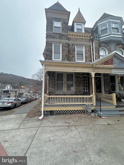 1396 Perkiomen Ave, READING, PA, 19602-2156 | Card Image