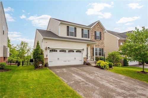 312 Sunrise Dr, Carnegie, PA, 15106-6500 | Card Image