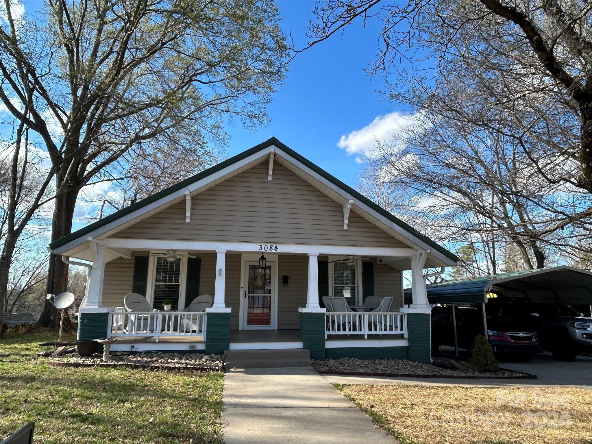 Main St, Claremont, NC 28610