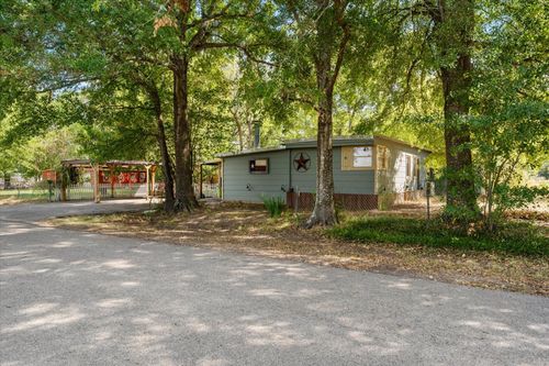 718 Suncrest Dr, Tool, TX, 75143-8752 | Card Image