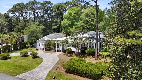 50 Richmond Dr, Savannah, GA, 31406-7541 | Card Image