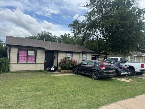 5212 E Berry St, Fort Worth, TX, 76119-7718 | Card Image