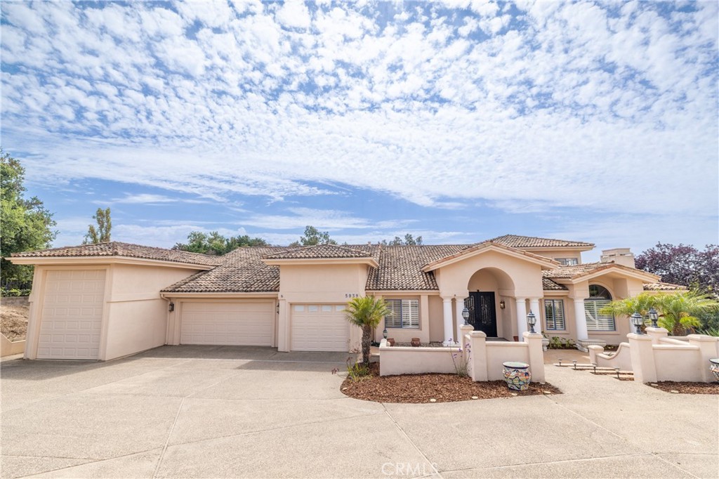 Residential in Santa Maria 3