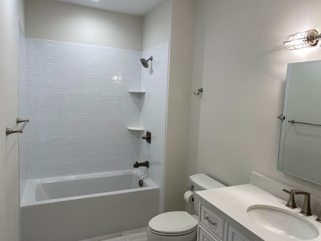 UNIT-103 - 12R Front St, Condo with 2 bedrooms, 2 bathrooms and null parking in Exeter NH | Image 6