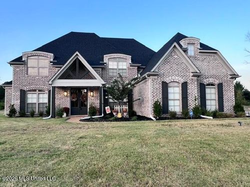 398 Poplar Ln, Holly Springs, MS, 38635-1004 | Card Image