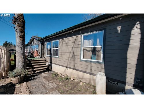 514 Eakin Rd, Azalea, OR, 97410-9784 | Card Image