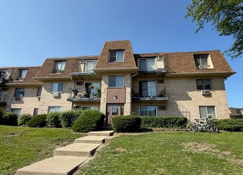apt-2c-216 Shorewood Dr, Glendale Heights, IL, 60139-3404 | Card Image