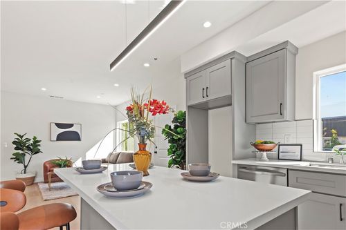 7791 15th St, Westminster, CA, 92683-4413 | Card Image